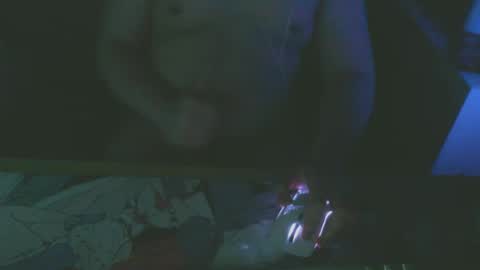 itzpillow_ online show from February 11, 3:29 am