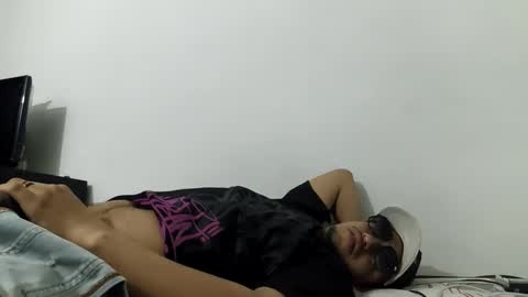 ivanfpc93 online show from October 12, 7:24 am