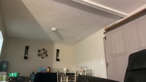 iwantyounow42069 online show from March 22, 11:43 pm