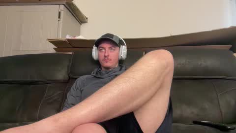 iwantyounow42069 online show from April 5, 12:45 pm