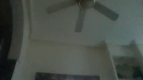 iyust online show from April 26, 8:34 am