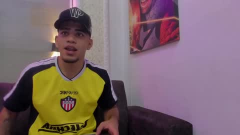 izaack online show from January 20, 3:59 am