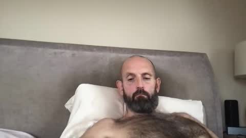 izzysboytoy1 online show from November 11, 12:10 pm