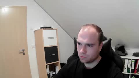 Snapshot of j_german783377 chatting on October 27, 7:54 am here4y online show from October 27, 7:54 am