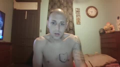 Snapshot of j_lion85 chatting on October 14, 8:43 am j_lion85 online show from October 14, 8:43 am