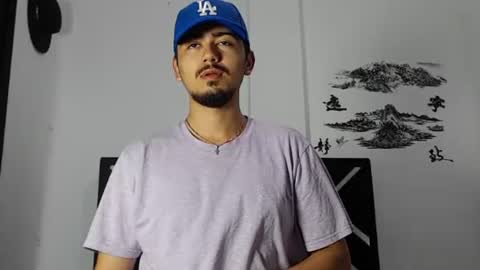 Snapshot of jack03xx_ chatting on December 23, 2:35 am Jack online show from December 23, 2:35 am