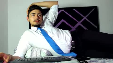 Snapshot of jack03xx_ chatting on February 28, 8:39 pm Jack online show from February 28, 8:39 pm