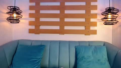 JACK  online show from December 13, 8:04 pm