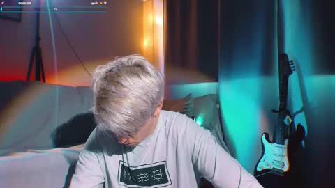 brestonsweet online show from November 15, 7:32 am