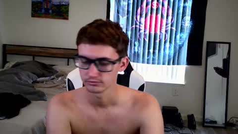 Snapshot of jack_jerk2 chatting on October 25, 7:37 pm JackJack online show from October 25, 7:37 pm