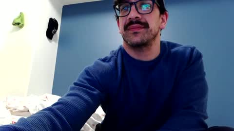 jackcharloe online show from November 8, 7:00 am