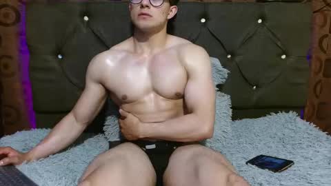 Snapshot of jacke_buster chatting on March 4, 12:50 am Jacke online show from March 4, 12:50 am