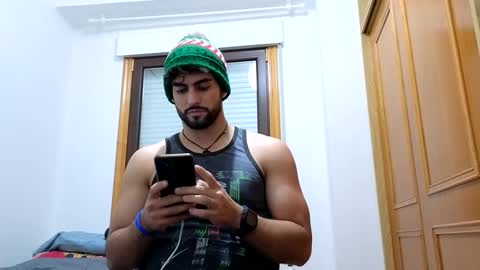 Snapshot of jackecuador chatting on December 6, 1:29 am Jack online show from December 6, 1:29 am