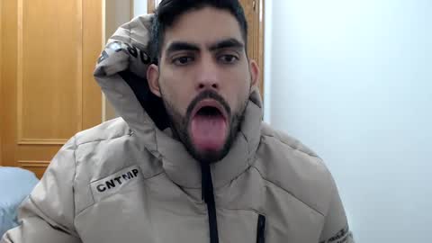 Snapshot of jackecuador chatting on January 19, 9:01 am Jack online show from January 19, 9:01 am