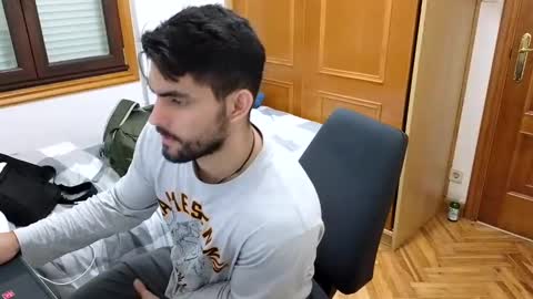 Snapshot of jackecuador chatting on February 5, 4:37 pm Jack online show from February 5, 4:37 pm