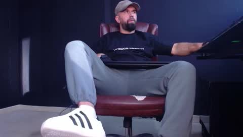Snapshot of jackethann chatting on October 24, 6:15 am JackEthan online show from October 24, 6:15 am