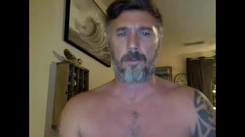 Snapshot of jackhammerhead chatting on December 19, 2:23 am jackhammerhead online show from December 19, 2:23 am