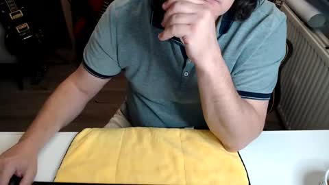 Jack independent model  online show from April 20, 7:05 pm