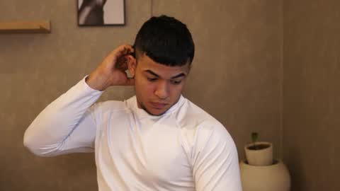 Jackson Bell online show from April 7, 1:33 pm