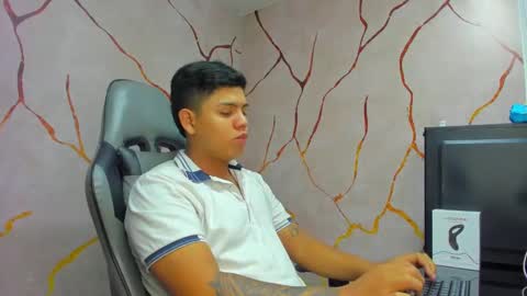 Jackson  online show from March 4, 2:49 am