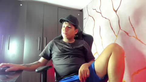 Jackson  online show from December 28, 7:11 pm