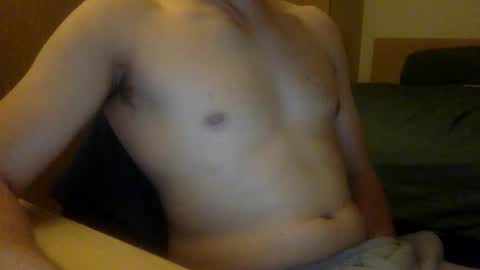 jackt092 online show from May 6, 10:54 pm