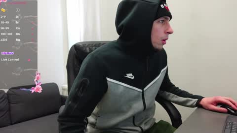 JACOB DEVON online show from April 2, 5:59 am