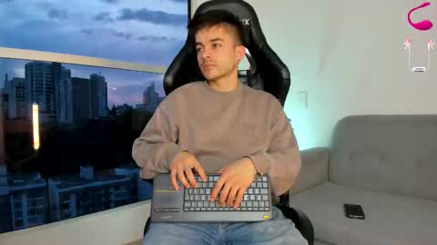 JACOB FERRER online show from March 8, 11:09 pm