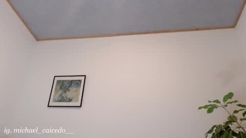 Michael Caicedo online show from September 11, 4:55 am