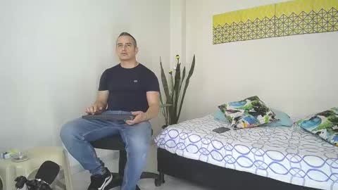 Jacob And Jayden online show from March 11, 8:20 pm