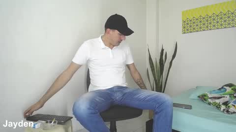 Jacob And Jayden online show from January 5, 4:38 pm