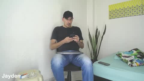 Jacob And Jayden online show from January 7, 7:28 pm