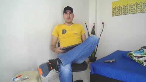 Jacob And Jayden online show from December 2, 7:36 pm