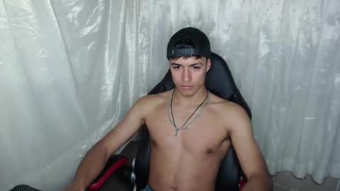 Jacobbakerr online show from December 17, 10:33 am