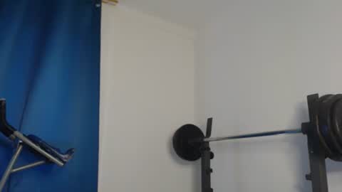 Snapshot of jacobjamess chatting on December 18, 12:51 pm jacobjamess online show from December 18, 12:51 pm