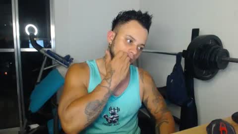 Snapshot of jacobjamess chatting on September 12, 3:28 am jacobjamess online show from September 12, 3:28 am