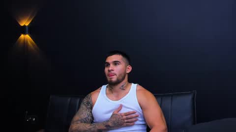 Snapshot of jacobsthorm chatting on February 14, 5:41 am jacobsthorm online show from February 14, 5:41 am