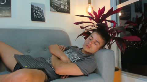 JACOB STONES online show from January 28, 6:38 am