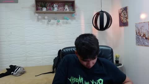 Jacob online show from February 9, 1:14 pm