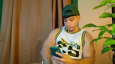 Snapshot of jadenfeynman chatting on February 21, 1:44 am Jaden Feynman online show from February 21, 1:44 am