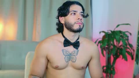 Snapshot of jadenfeynman chatting on October 17, 3:43 am Jaden Feynman online show from October 17, 3:43 am