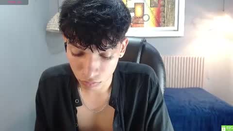 jake_falcon online show from July 28, 12:48 pm