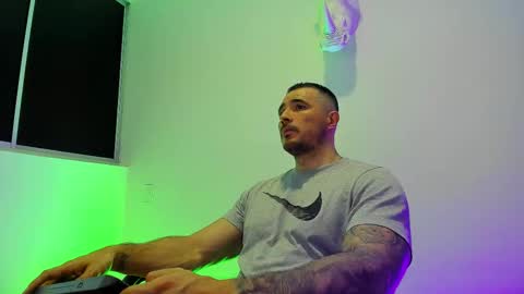 jakestone_1 online show from March 21, 8:02 pm