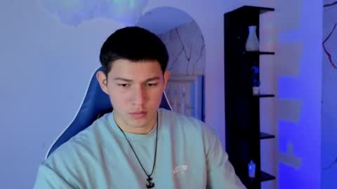 james_cr online show from May 21, 12:53 pm
