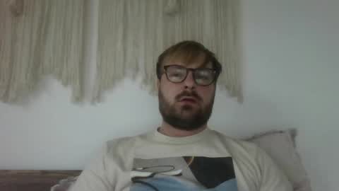 James Heron online show from October 19, 4:10 pm