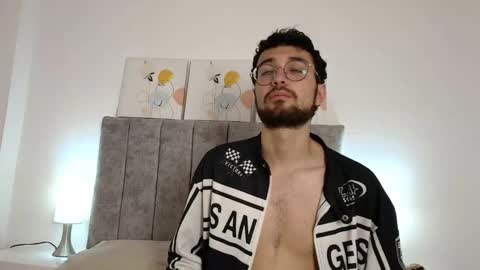 James Potter  online show from February 4, 7:09 pm