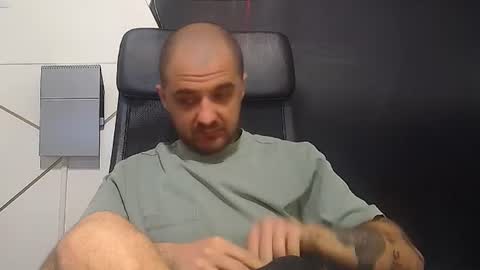 JamesMyers online show from July 8, 4:16 am