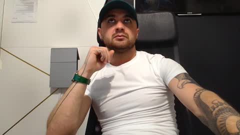 JamesMyers online show from November 20, 5:18 am