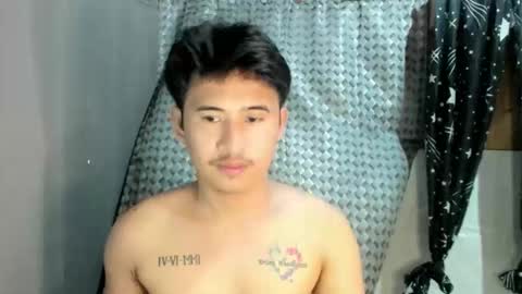 jamesthebigcockxxx online show from May 30, 7:25 pm