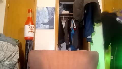 Snapshot of jamieshaneblueeyeswyo307 chatting on January 21, 4:44 am Supafly307blueeyes9in online show from January 21, 4:44 am